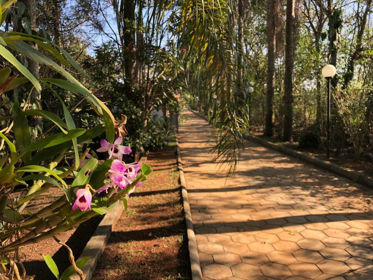 Chacara Quinta Dos Esquilos Villa โกเทีย ภายนอก รูปภาพ