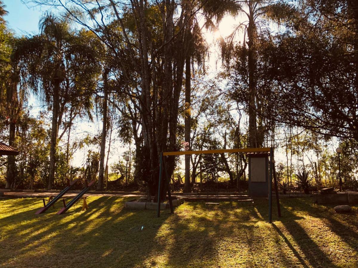 Chacara Quinta Dos Esquilos Villa โกเทีย ภายนอก รูปภาพ